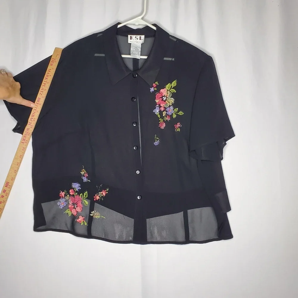 Karin Stevens Top Women 24W Black Sheer Open Back Short Sleeve Beaded Flower 90s - Picture 10 of 11